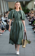 Load image into Gallery viewer, Vestido AJE Olive